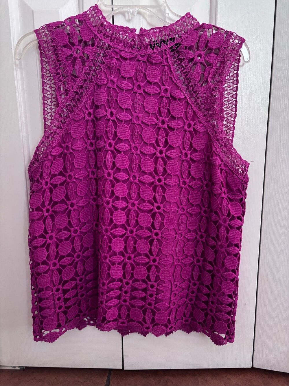 Laundry by Shelli Segal Lined Crochet Top